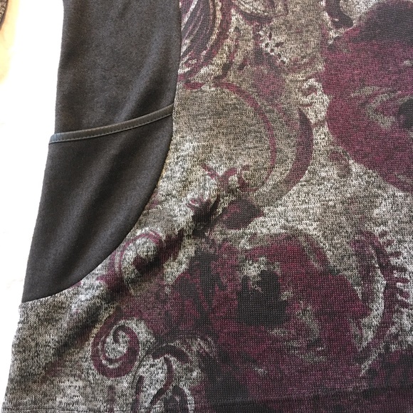 NWT tunic. Sz Small - Picture 3 of 7